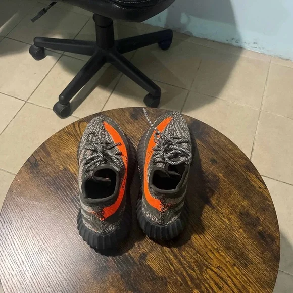 Yeezy sneakers boost 350 V2 - Picture 4 of 4